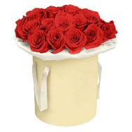 Букет червоних троянд в коробці